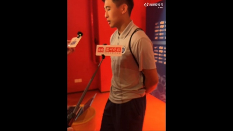 爱游戏体育-戴伟浚谈享受德比待遇：越多人质疑我，我就越兴奋